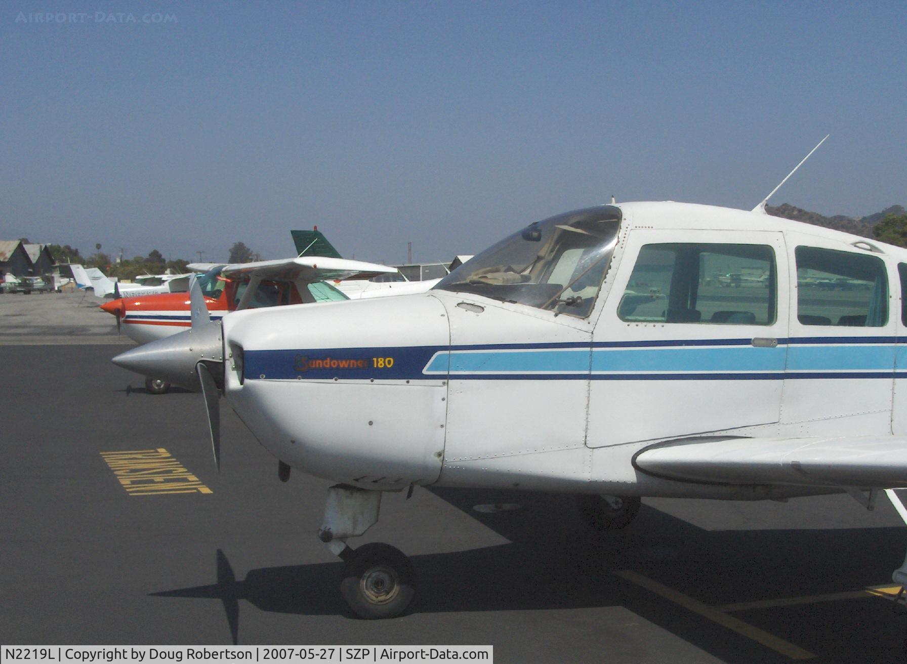 N2219L, 1976 Beech C23 Sundowner 180 C/N M-1880, 1976 Beech C23 SUNDOWNER 180, Lycoming O&VO-360 180 Hp, cowl