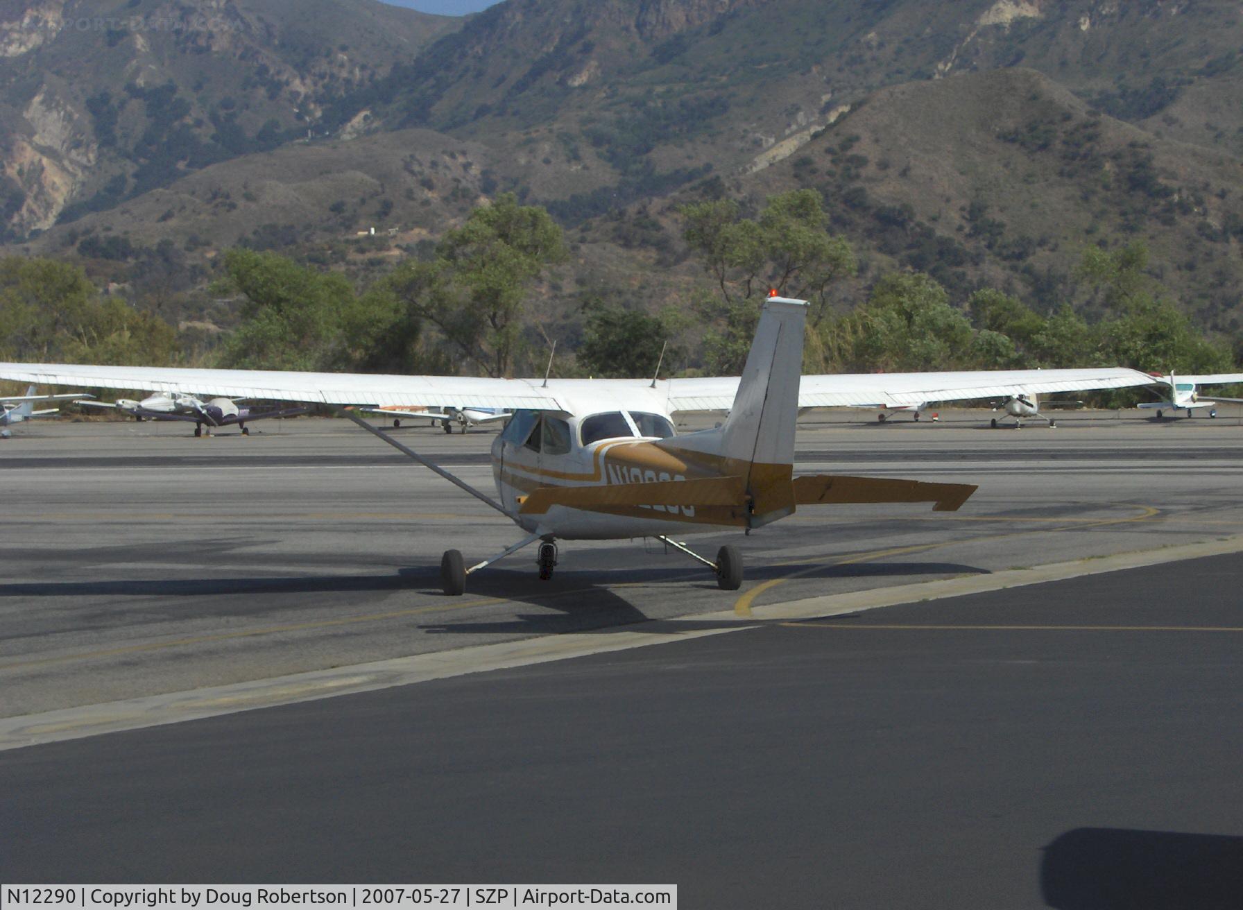 N12290, 1973 Cessna 172M C/N 17261912, 1973 Cessna 172M, Lycoming O-320-E2D 150 Hp, taxi