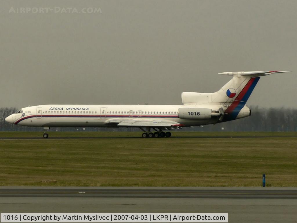 1016, 1996 Tupolev Tu-154M C/N 96A1016, Tu-154M