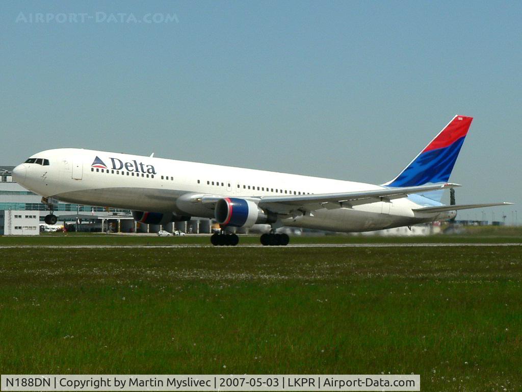 N188DN, 1996 Boeing 767-332 C/N 27583, B767-332 - Opening new direct line from/to Atlanta