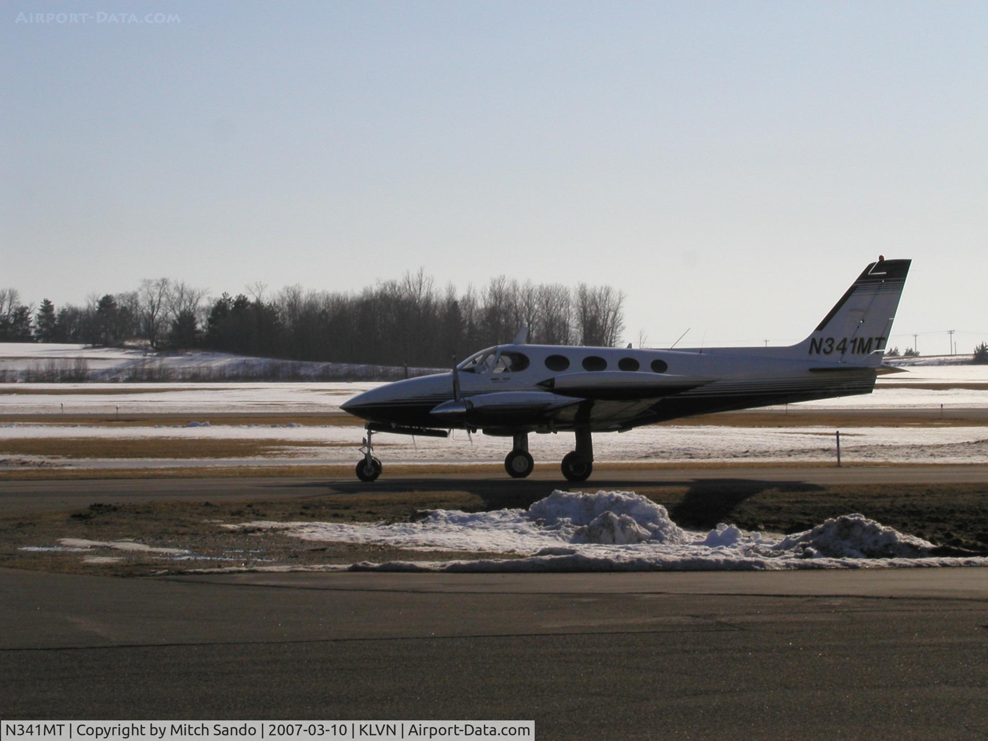 N341MT, 1980 Cessna 340A C/N 340A0980, 341MT taxiing back from a test flight with it's 2 new engines.