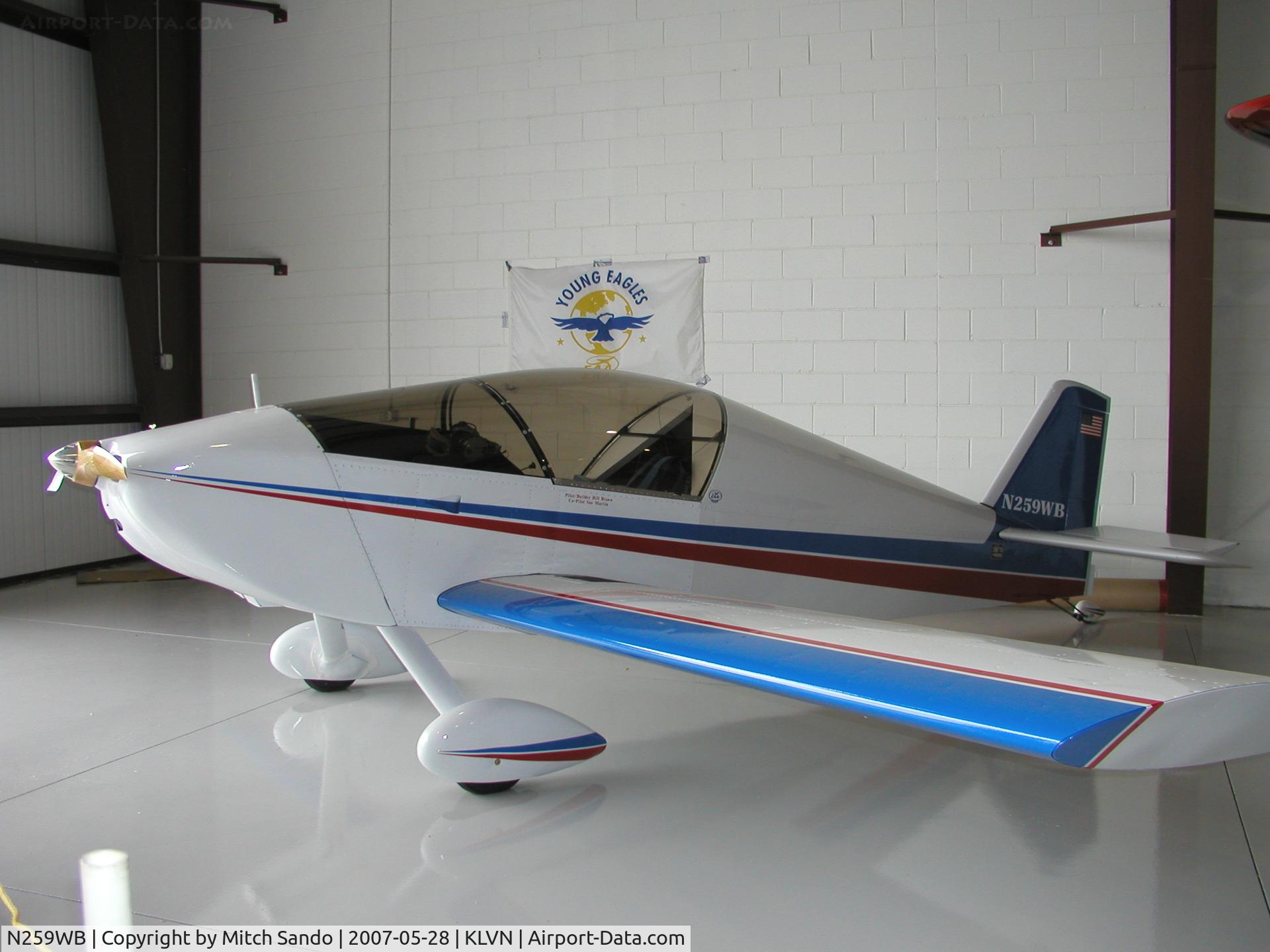 N259WB, 2004 Sonex 3300 C/N 642, Parked in the new FBO hangar at Airlake.
