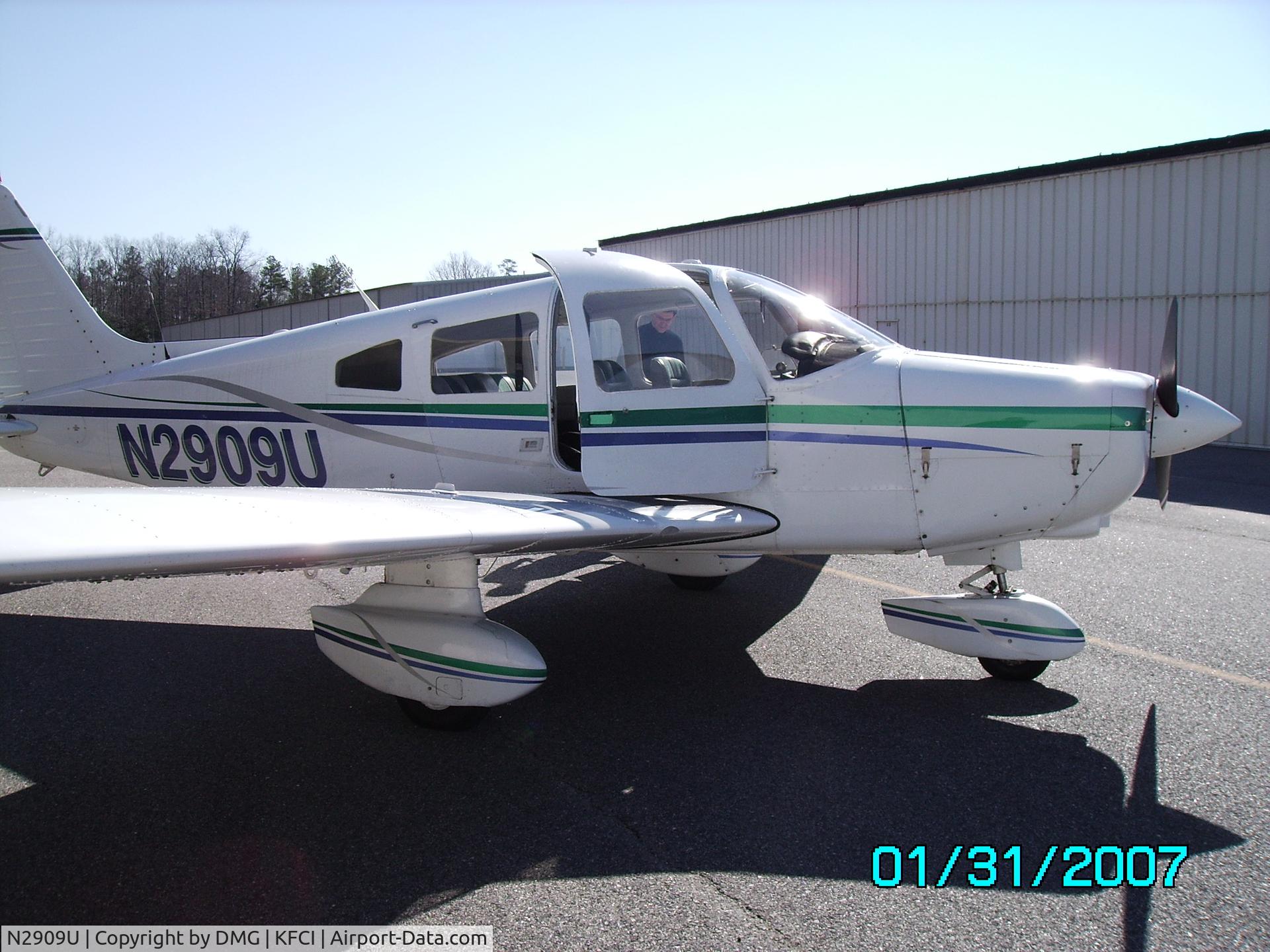 N2909U, Piper PA-28-161 C/N 28-7916534, 1979 Piper Warrior II