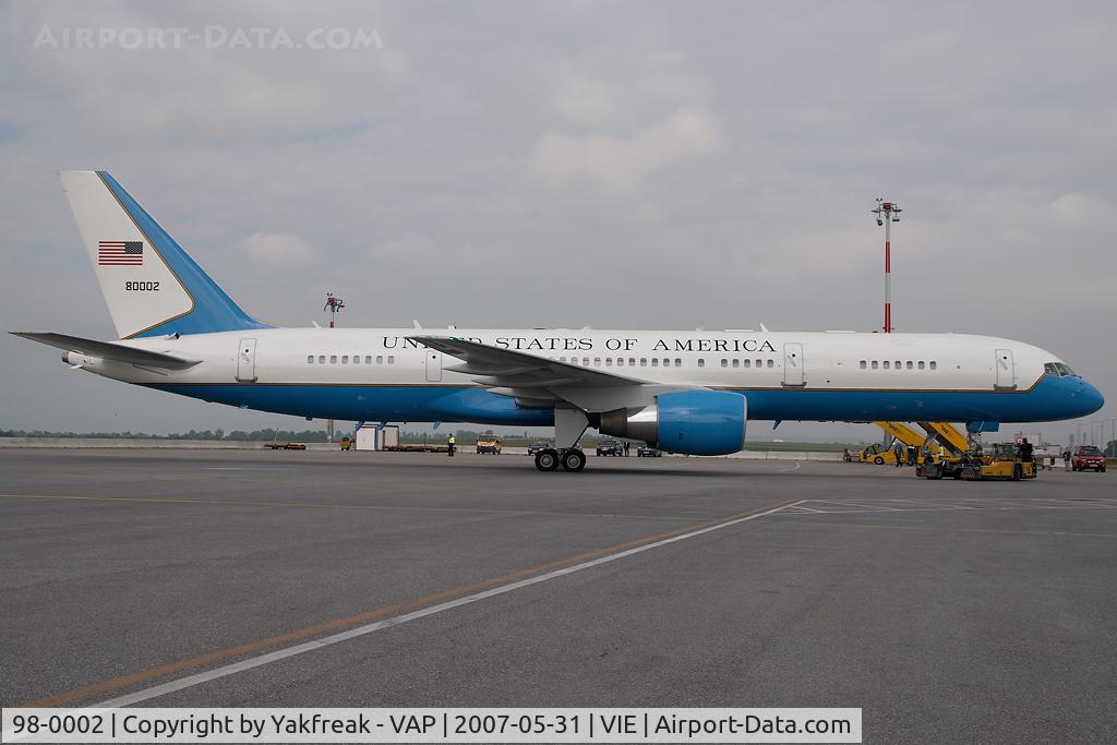 98-0002, 1998 Boeing C-32A (757-200) C/N 29026, USAF Boeing 757-200