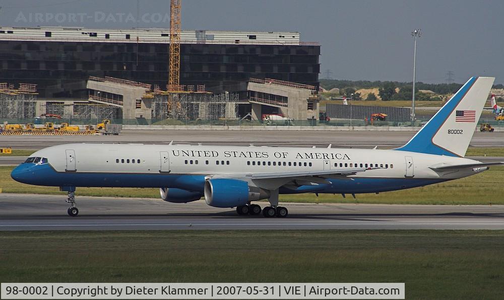 98-0002, 1998 Boeing C-32A (757-200) C/N 29026, Boeing C-32A (757-2G4)