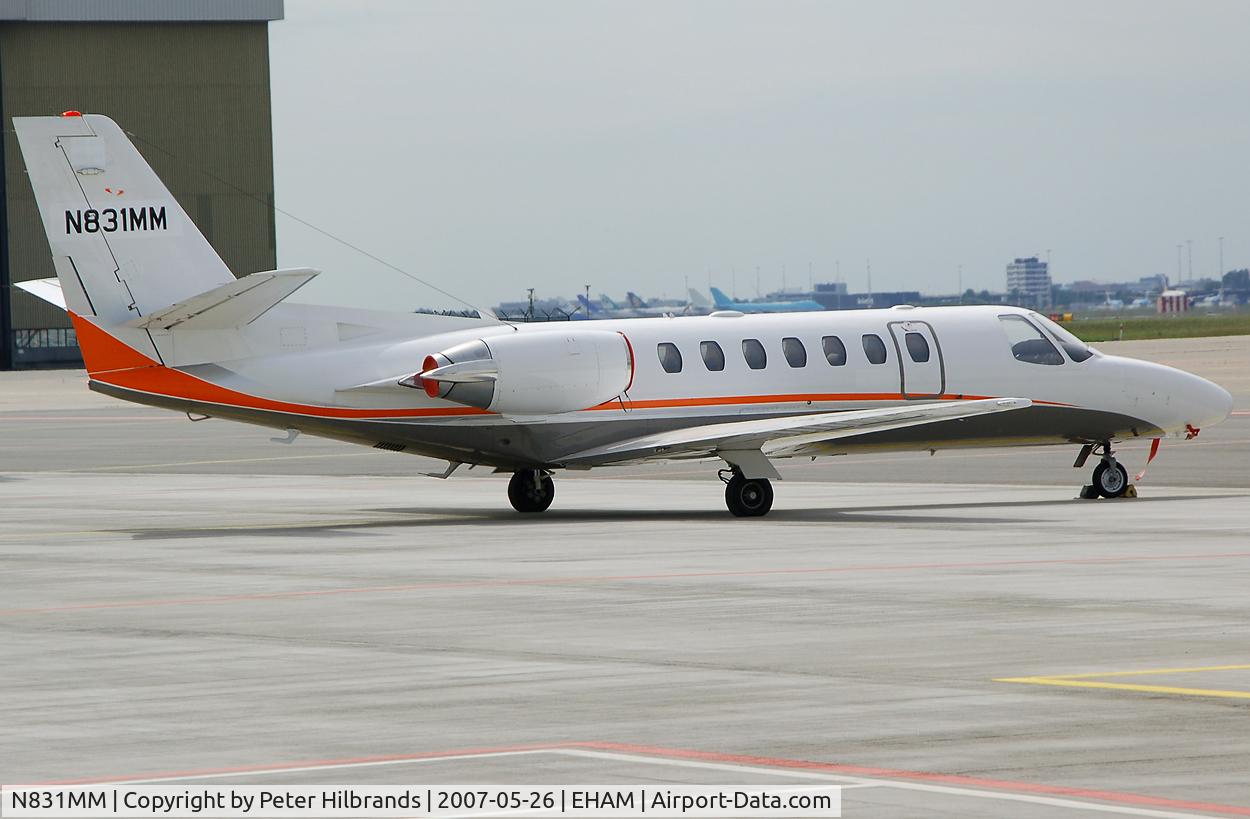 N831MM, 1996 Cessna 560 Citation Ultra C/N 560-0362, Waiting at schiphol with his new registration