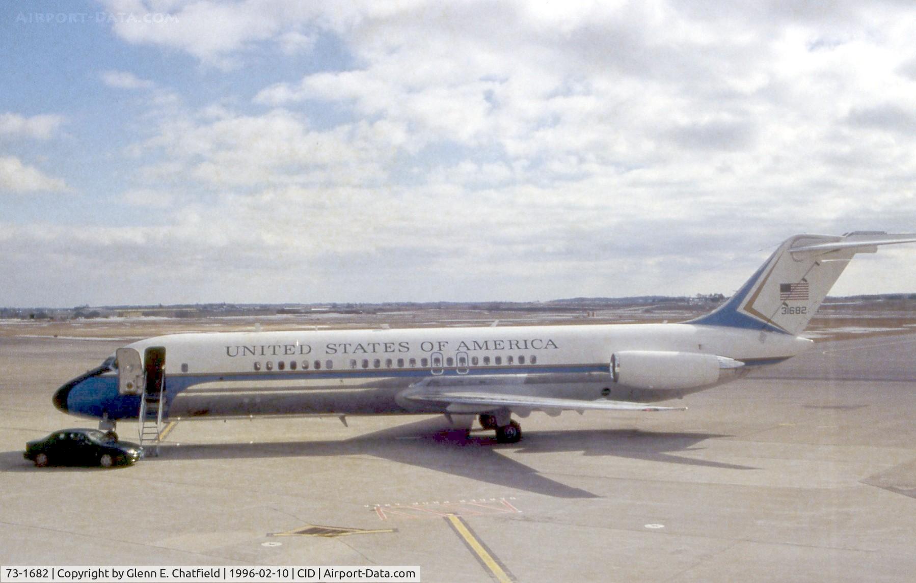 73-1682, 1975 McDonnell Douglas C-9C (DC-9-32) C/N 47670, VC-9C (film got hot)