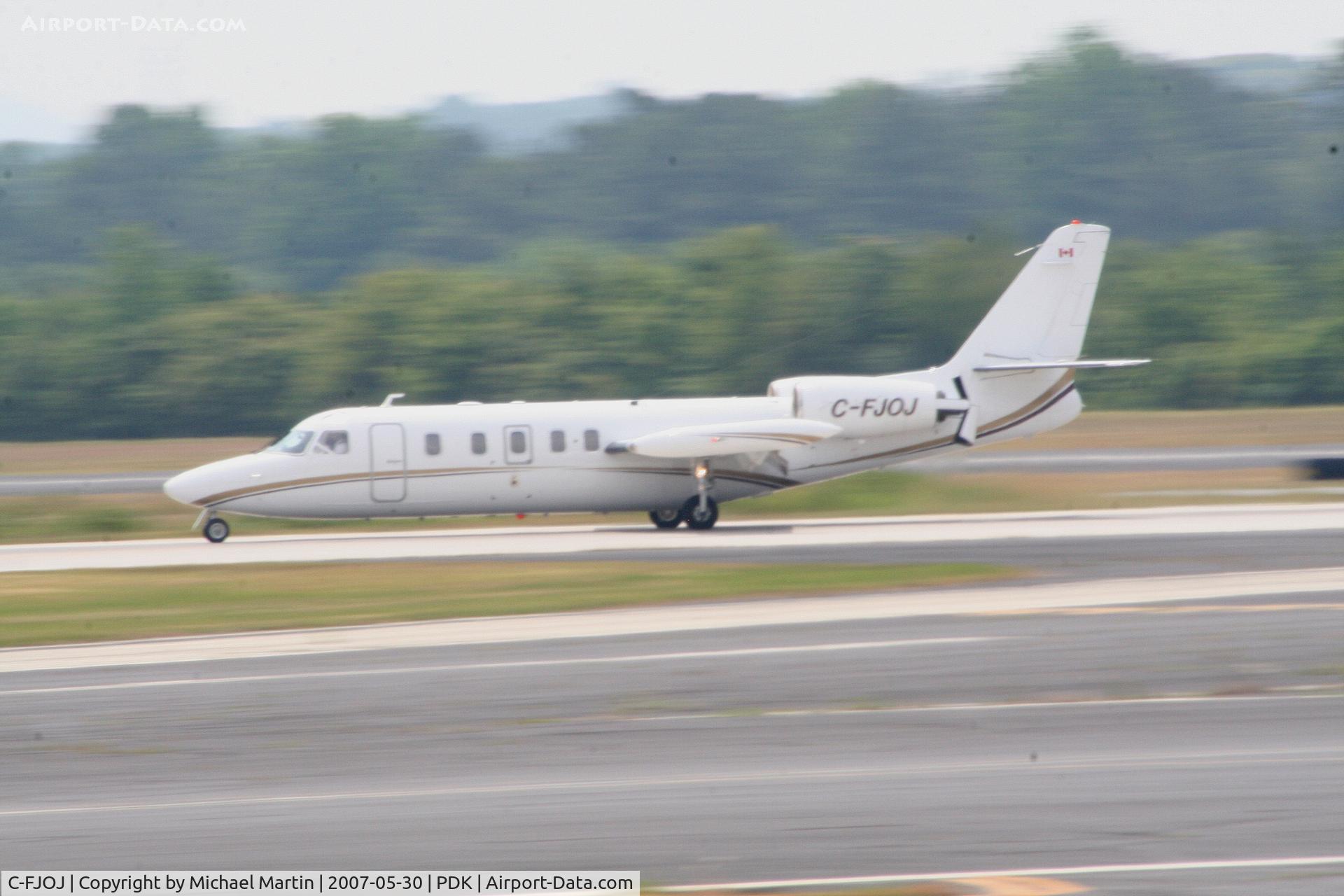 C-FJOJ, 1979 Israel Aircraft Industries IAI-1124 Westwind C/N 271, Landing Runway 2R