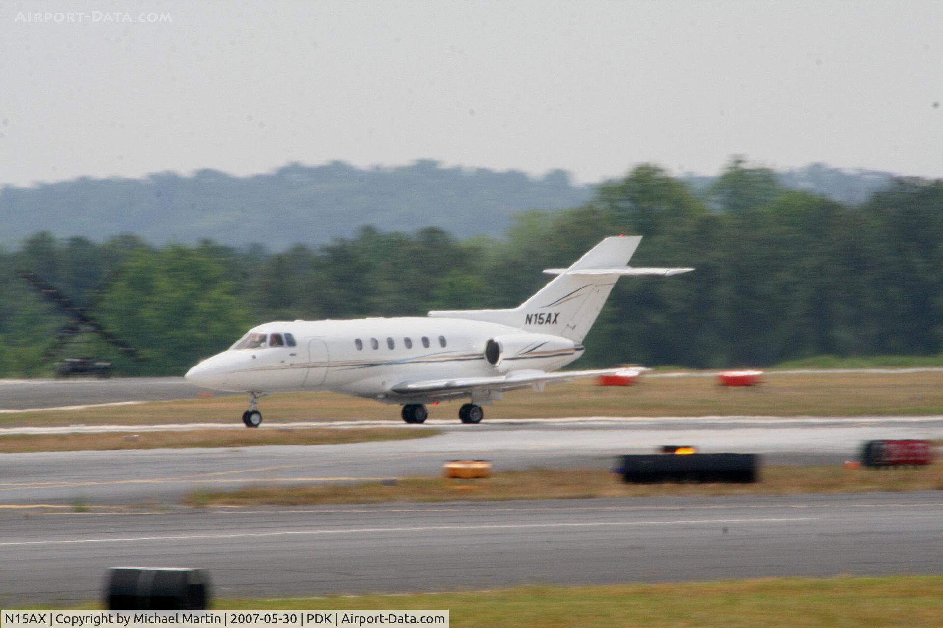 N15AX, 1983 British Aerospace BAe.125-800A C/N 258002, Landing Runway 2R
