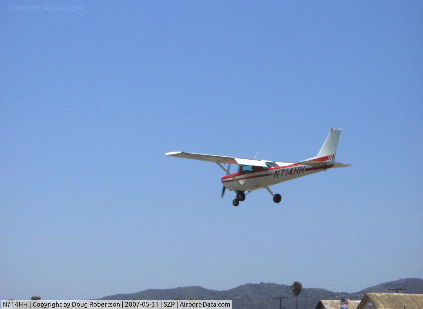 N714HH, 1977 Cessna 150M C/N 15079185, 1977 Cessna 150M, Continental O-200 100 Hp, on short final for landing Rwy 22