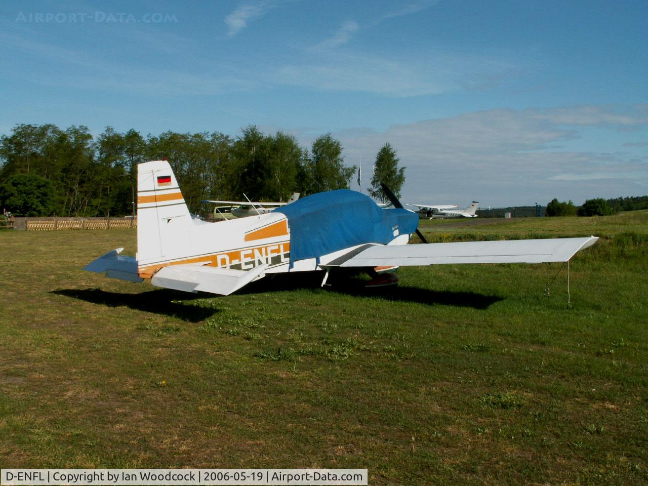 D-ENFL, Grumman American AA-5B Tiger C/N AA5B-0310, AA-5B/Saarmund-Brandenburg