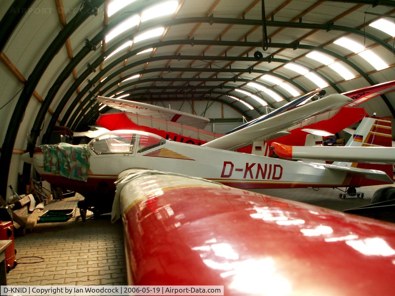 D-KNID, Scheibe SF-25C Falke C/N Not found D-KNID, Scheibe SF-25-C/Saarmund-Brandenburg