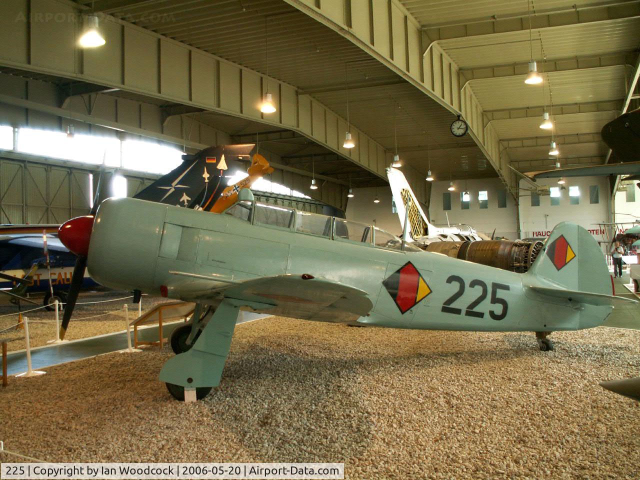 225, Yakovlev Yak-11 C/N 68203, Yakovlev Yak-11/Preserved/Berlin-Gatow