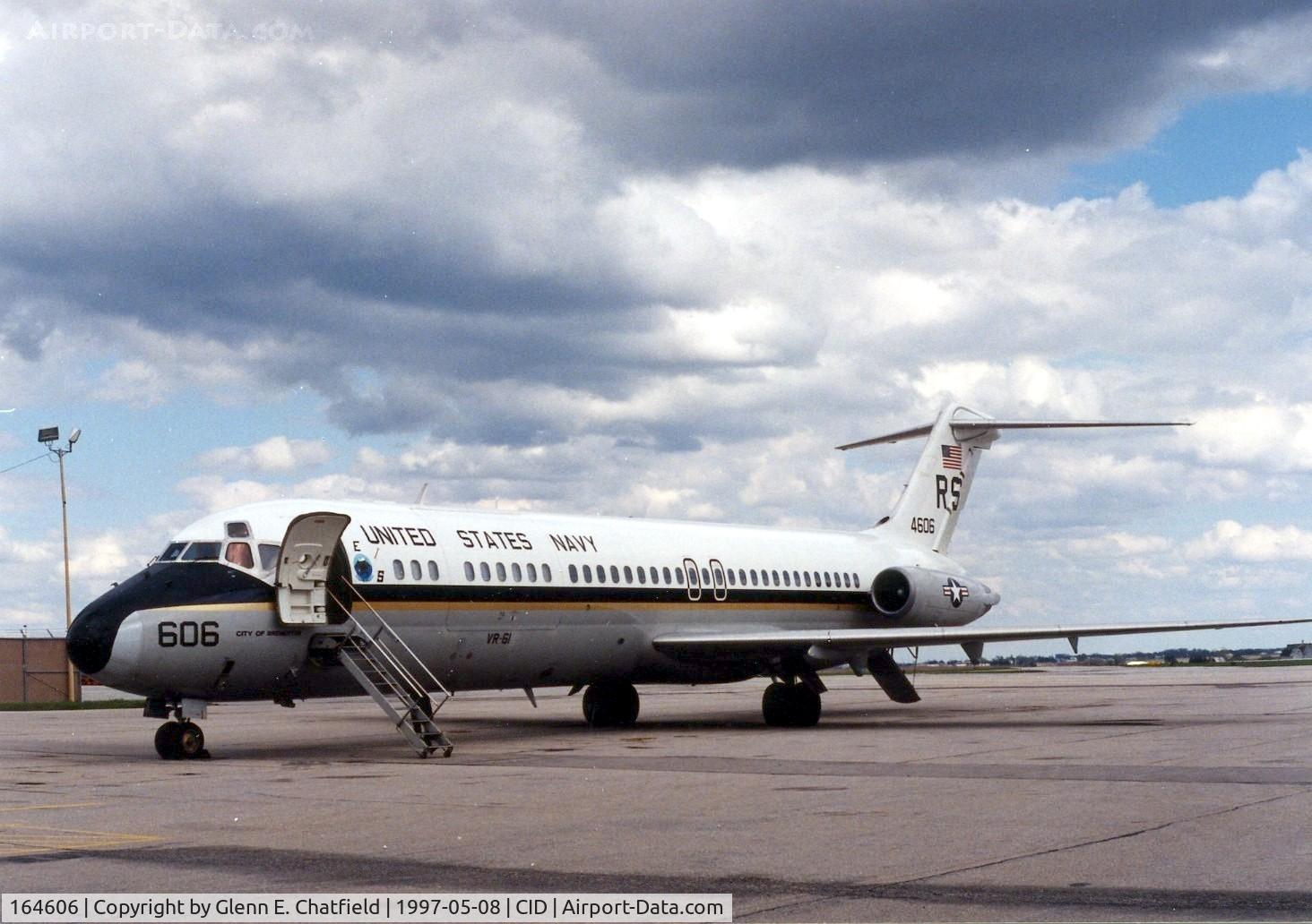 164606, 1972 McDonnell Douglas C-9B Skytrain II C/N 47496, C-9B parked at Piedmont-Hawthorne