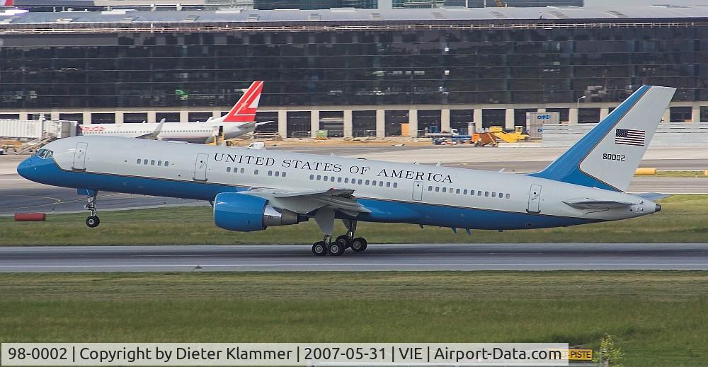 98-0002, 1998 Boeing C-32A (757-200) C/N 29026, Boeing C-32A (757-2G4)