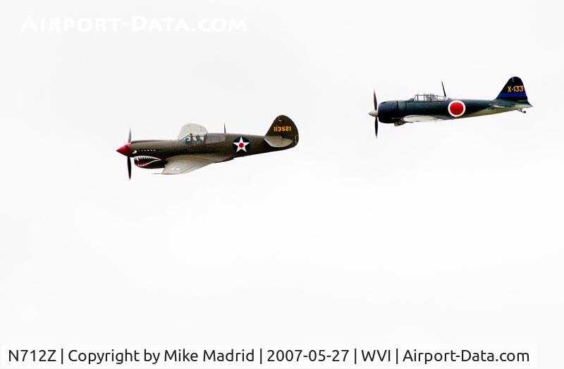 N712Z, 1942 Mitsubishi A6M3 Reisen (Zero) C/N 3869, P40 is in deep troubke
