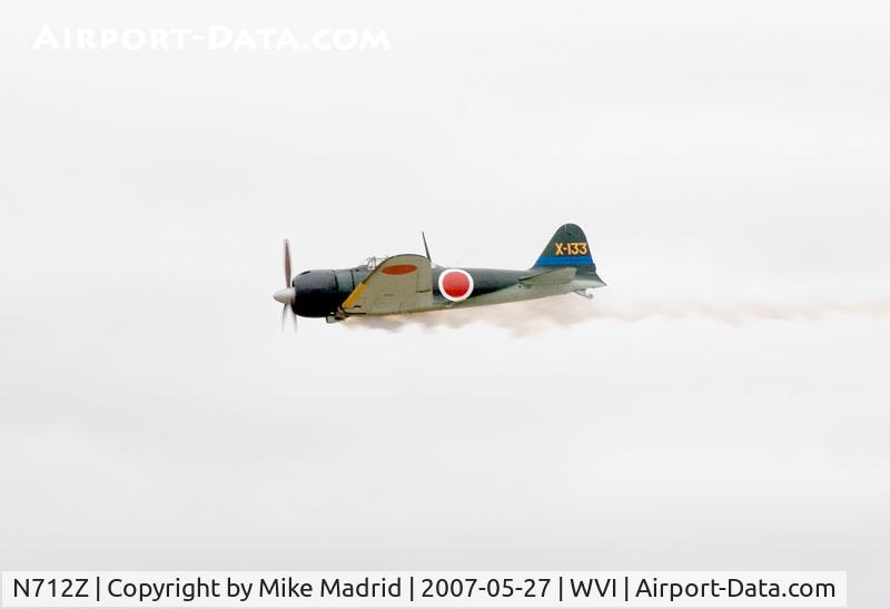 N712Z, 1942 Mitsubishi A6M3 Reisen (Zero) C/N 3869, High speed pass