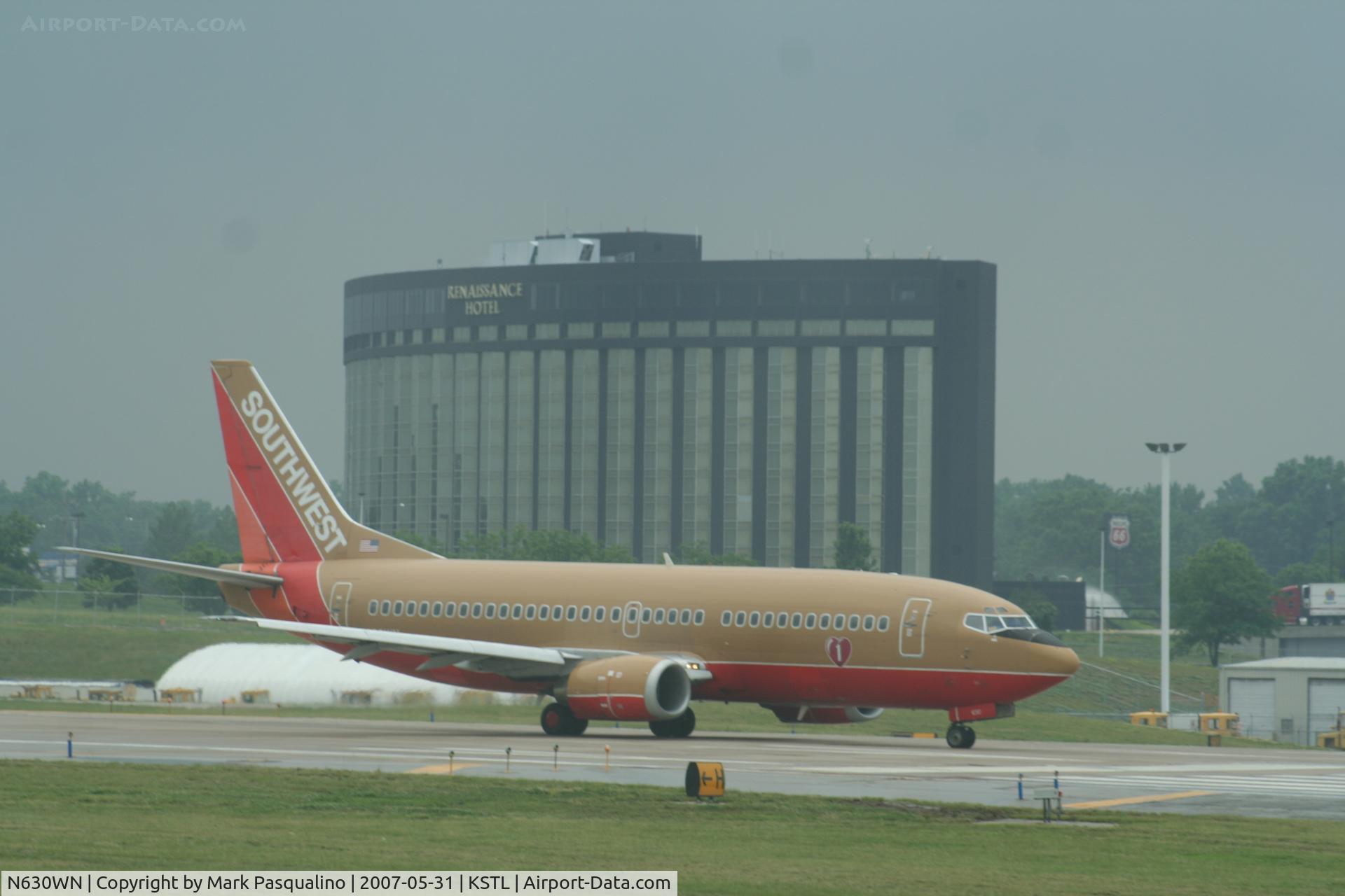 N630WN, 1996 Boeing 737-3H4 C/N 27705, Boeing 737-300