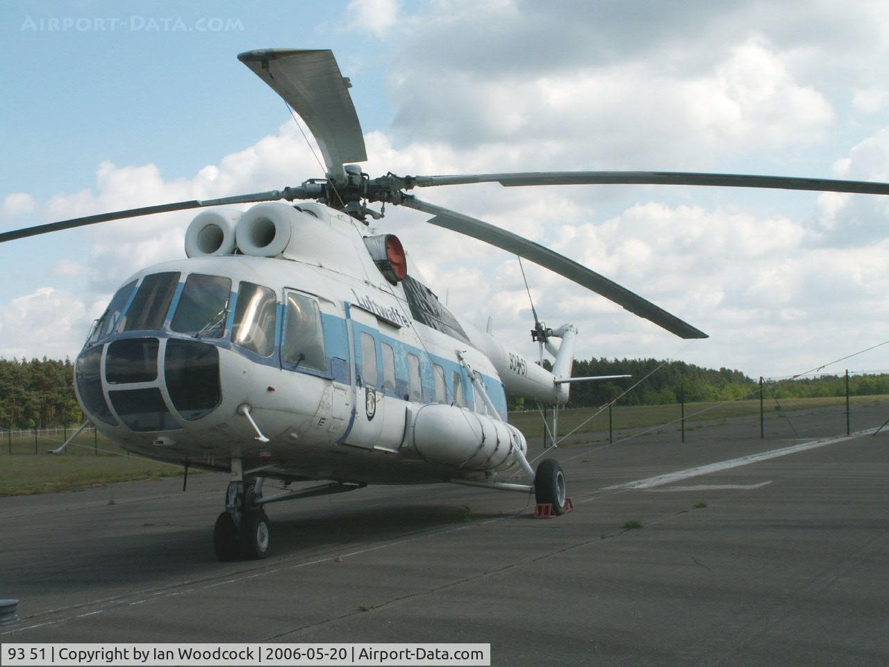 93 51, Mil Mi-8S Hip C/N 105104, Mil Mi-8S/Preserved/Berlin-Gatow