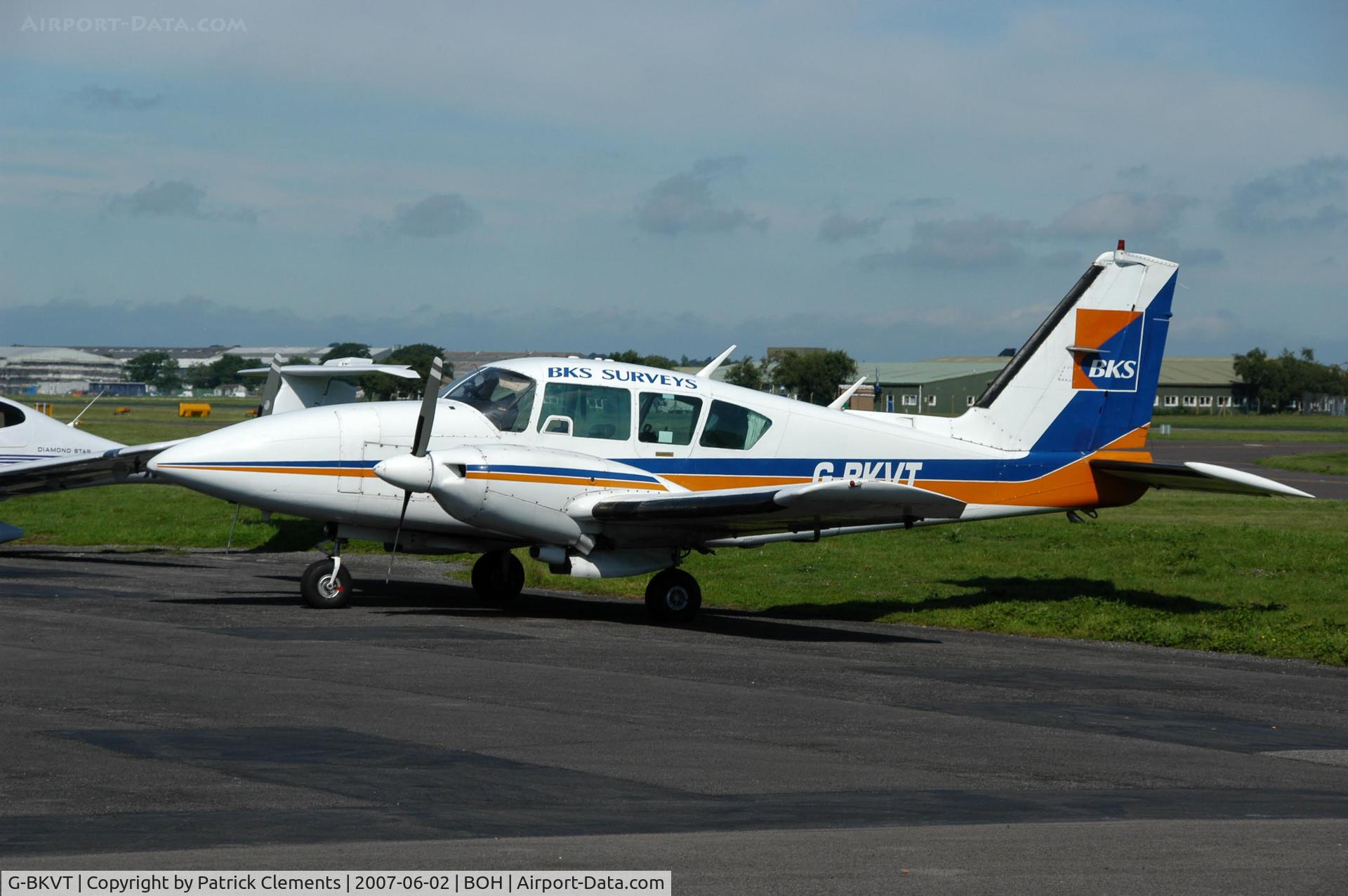 G-BKVT, 1976 Piper PA-23-250 Aztec C/N 27-7754002, PIPER PA-23-250