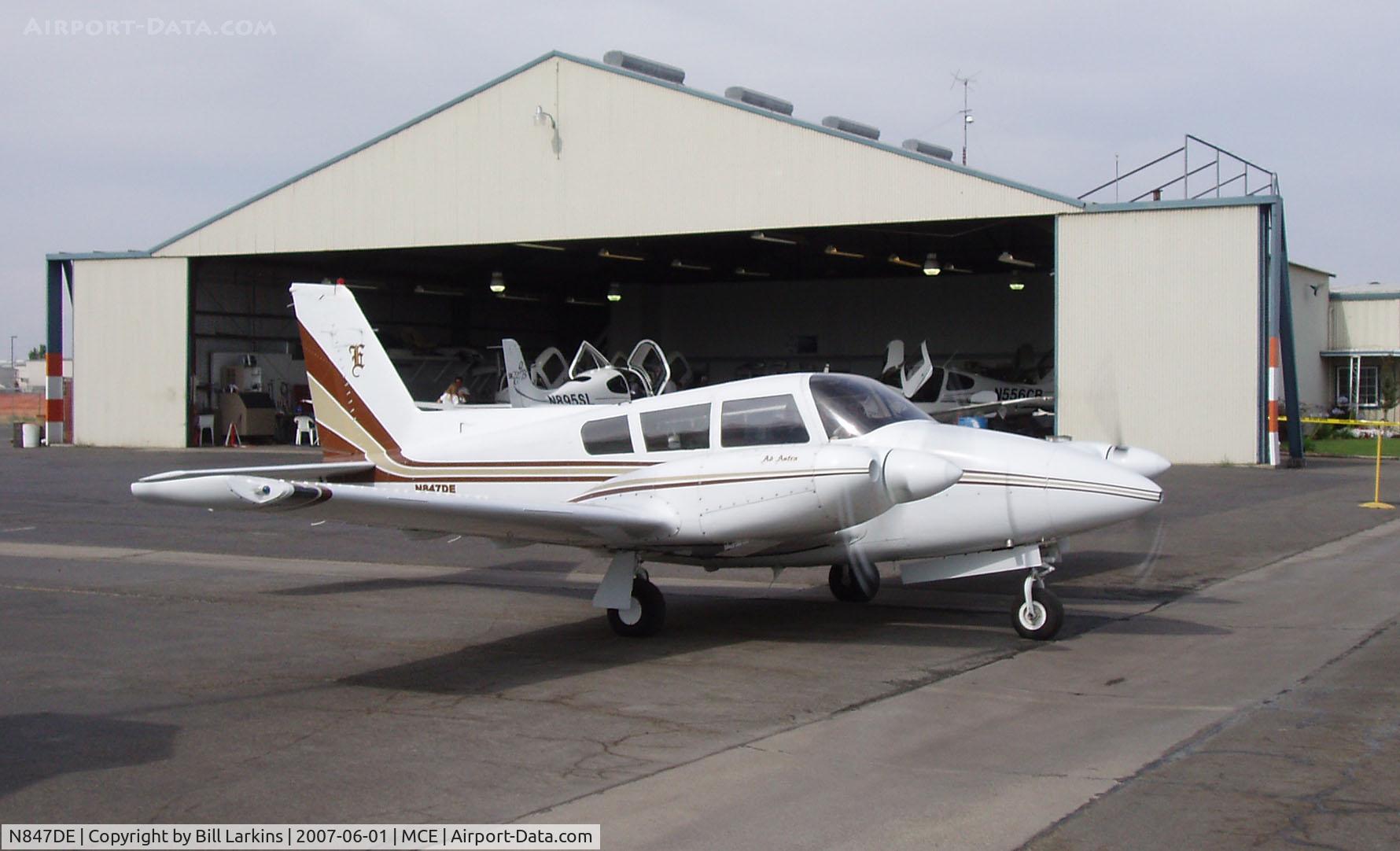 N847DE, 1967 Piper PA-30 Twin Comanche C/N 30-1634, Merced based.