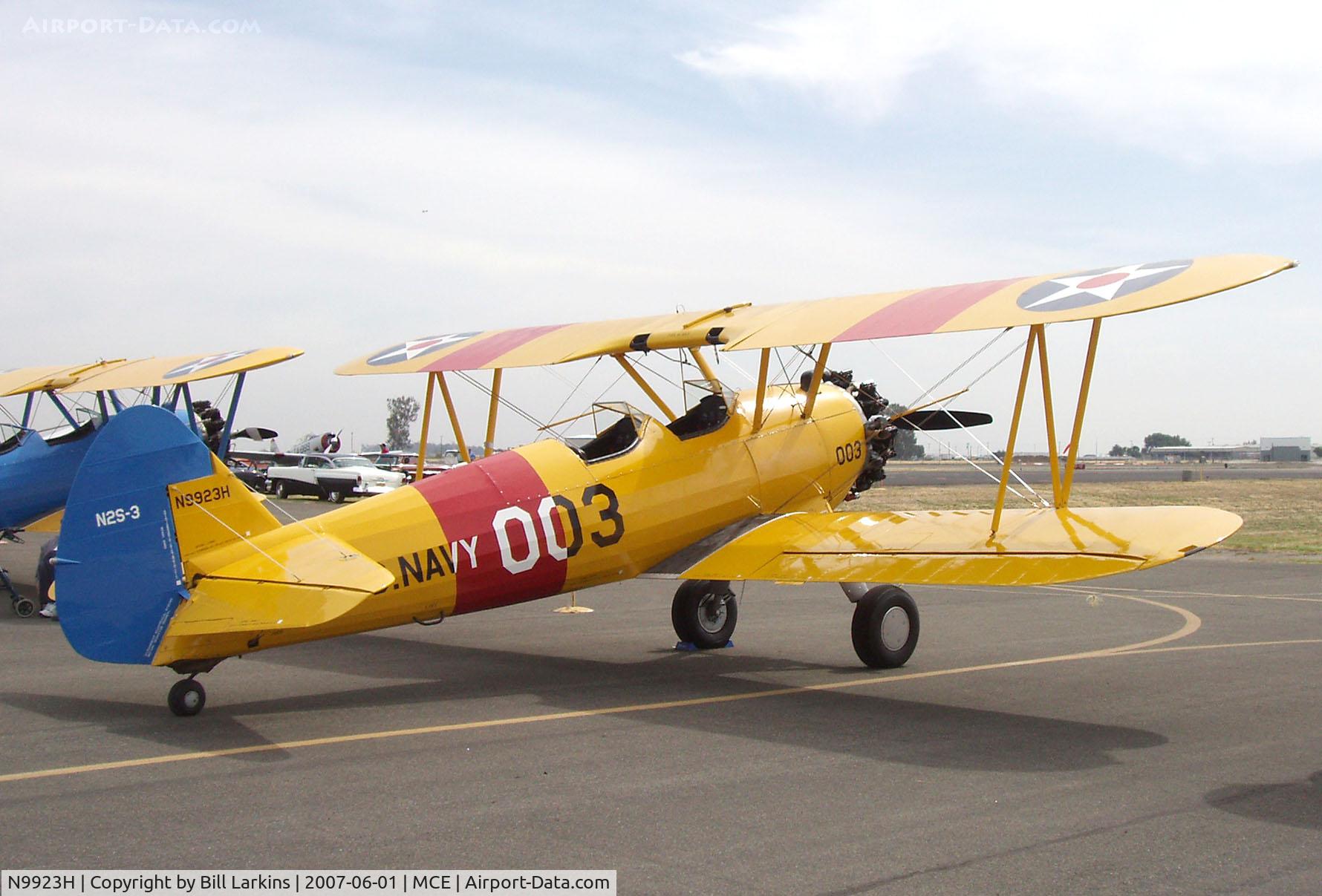 N9923H, 1943 Boeing A75N1(PT17) C/N 75-7477, At Merced 50th Anniversary Antique Aircraft Fly-In