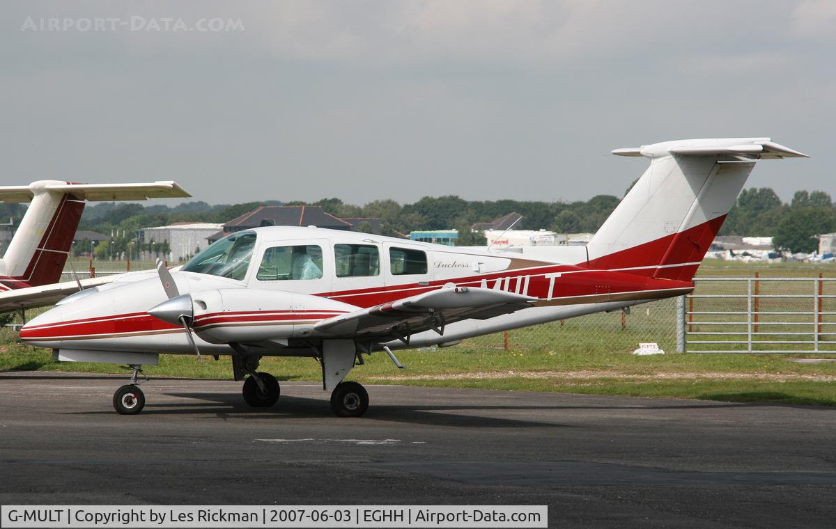 G-MULT, 1981 Beech 76 Duchess C/N ME-396, Beech 76 Duchess