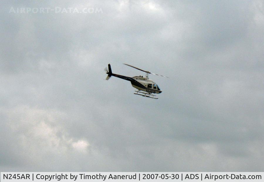 N245AR, 1996 Bell 206B JetRanger III C/N 4398, Departing Addison, TX