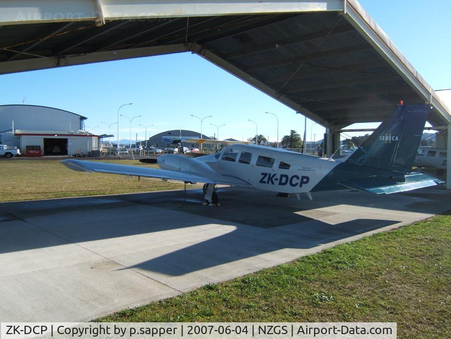 ZK-DCP, 1980 Piper PA-34-200T Seneca II C/N 34-8070355, @ Gisborne (NZ)