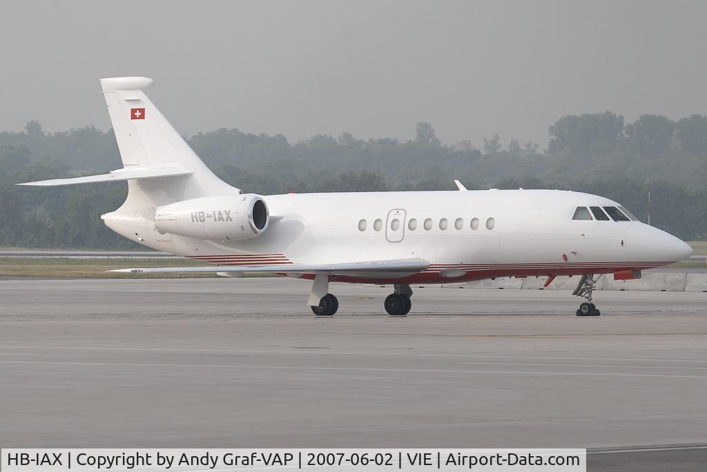HB-IAX, 1996 Dassault Falcon 2000 C/N 33, TAG Aviation Falcon 2000