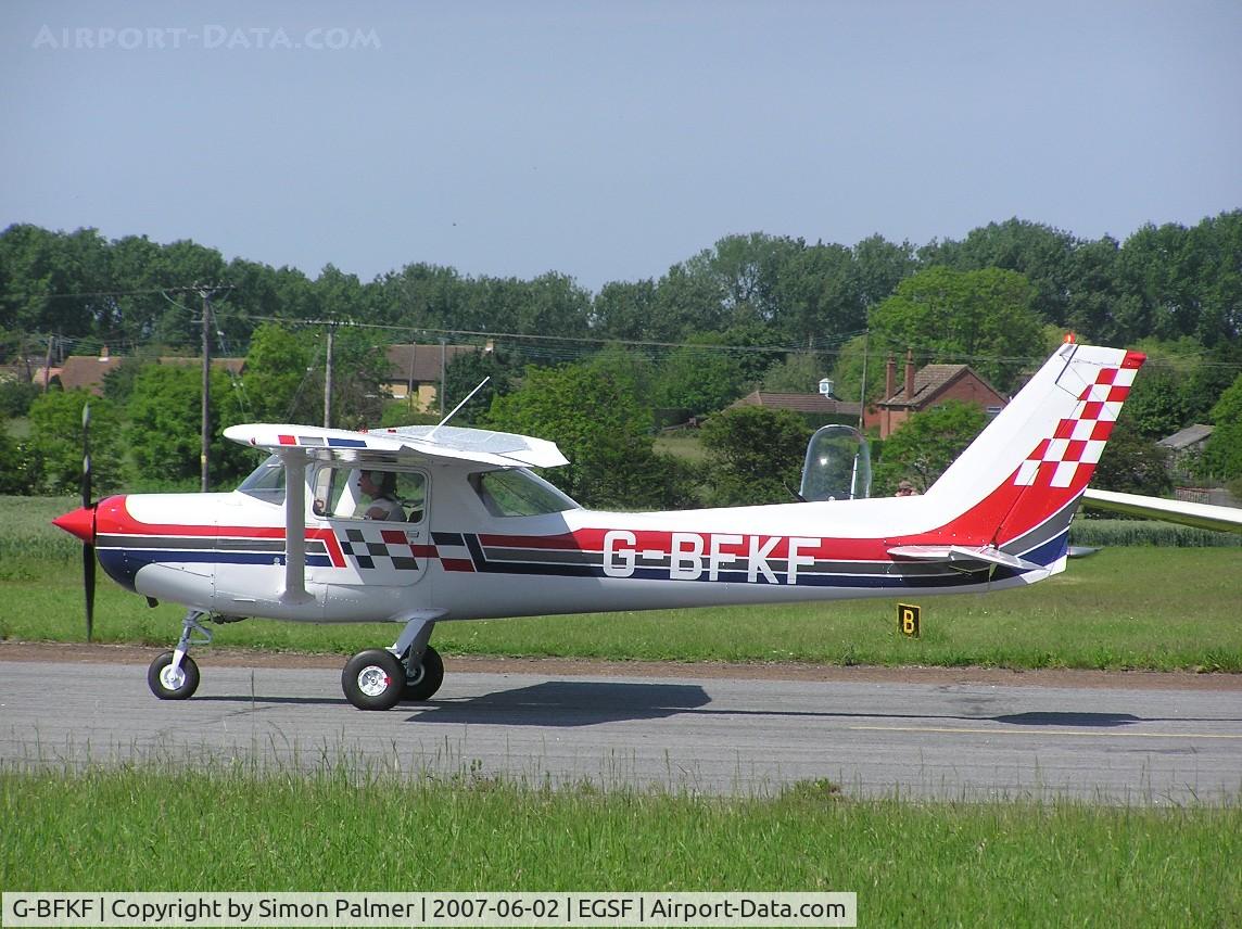G-BFKF, 1978 Reims FA152 Aerobat C/N 0337, Cessna FA152 at Conington