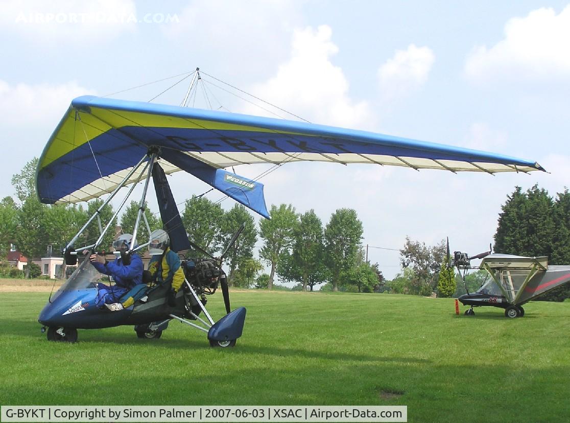 G-BYKT, 1999 Pegasus Quantum 15-912 C/N 7529, Pegasus Quantum 15 at Sackville Lodge
