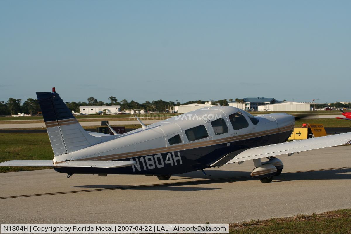 N1804H, 1977 Piper PA-32-260 Cherokee Six C/N 32-7700012, PA-32-260
