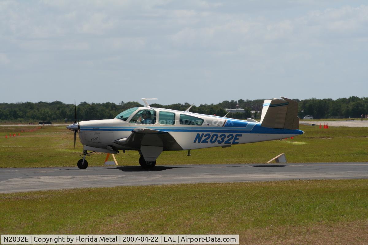 N2032E, 1978 Beech V35B Bonanza C/N D-10170, V35B