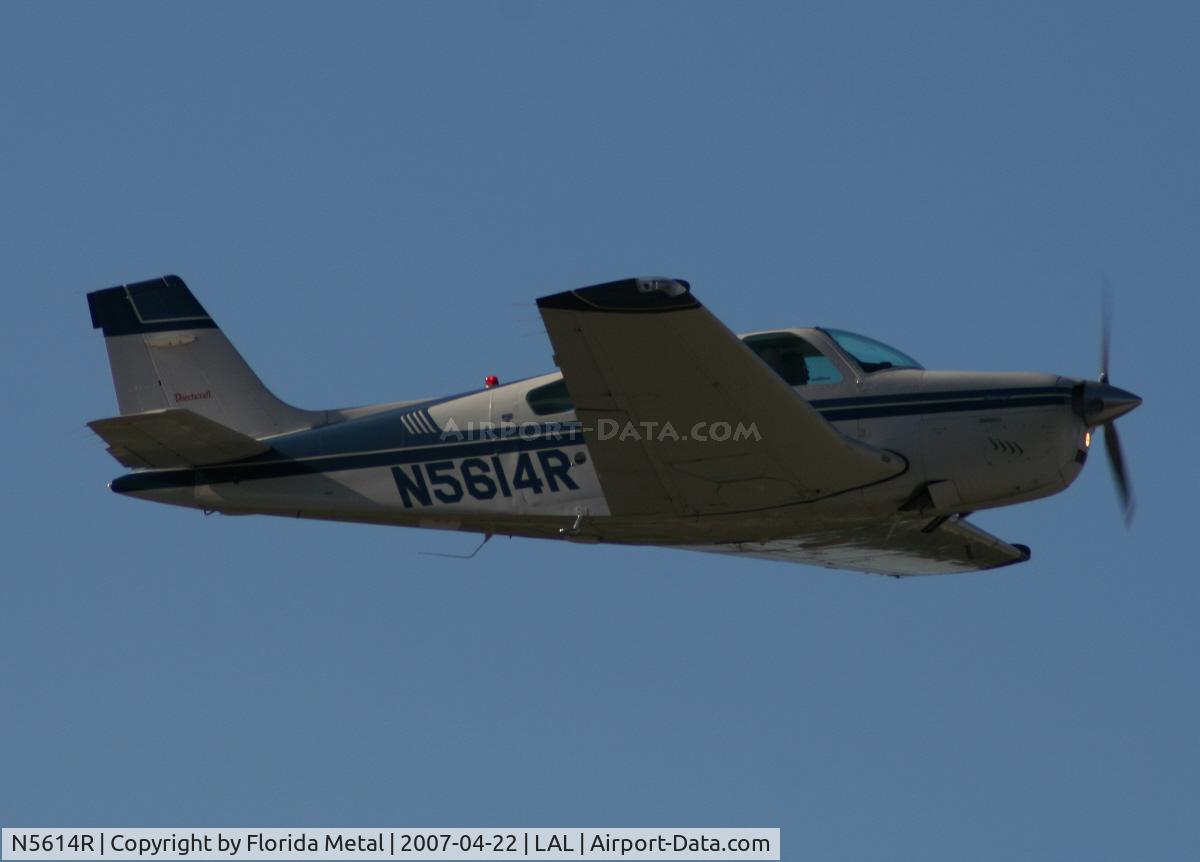 N5614R, Beech F33A Bonanza C/N CE-1414, F33