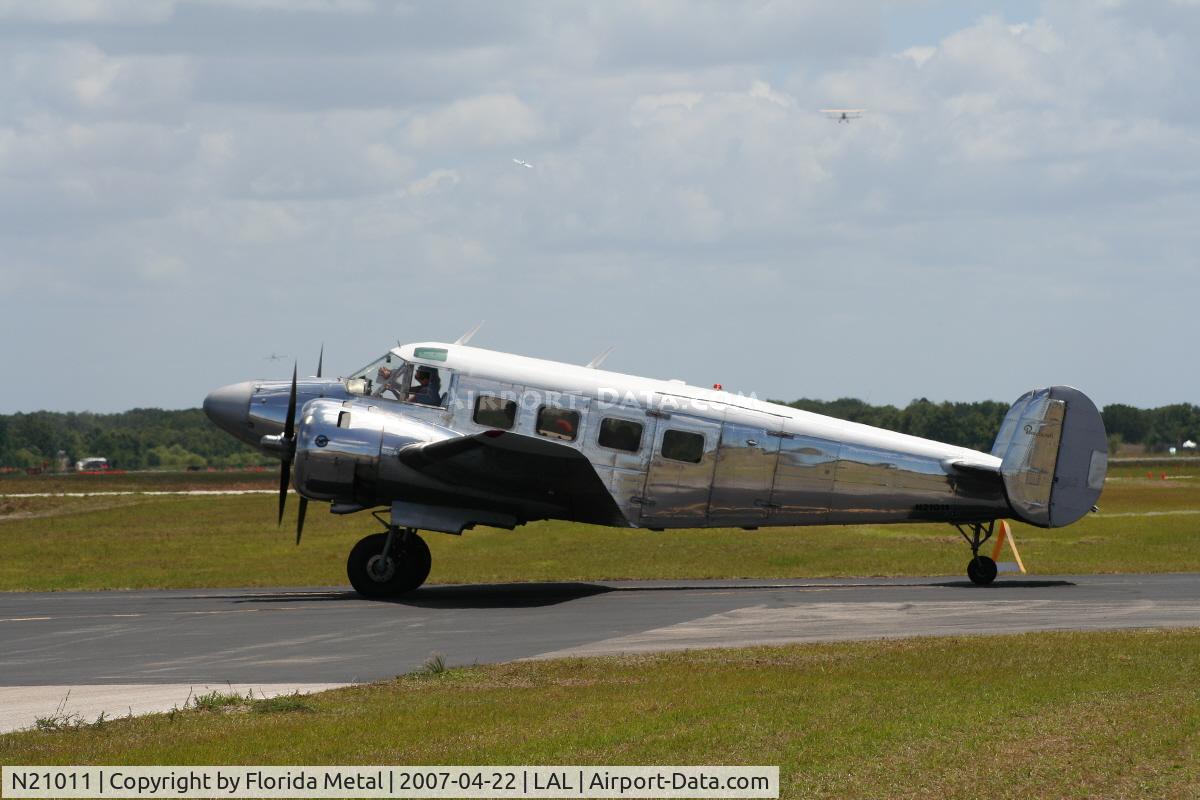 N21011, 1957 Beech E18S C/N BA-292, E18S