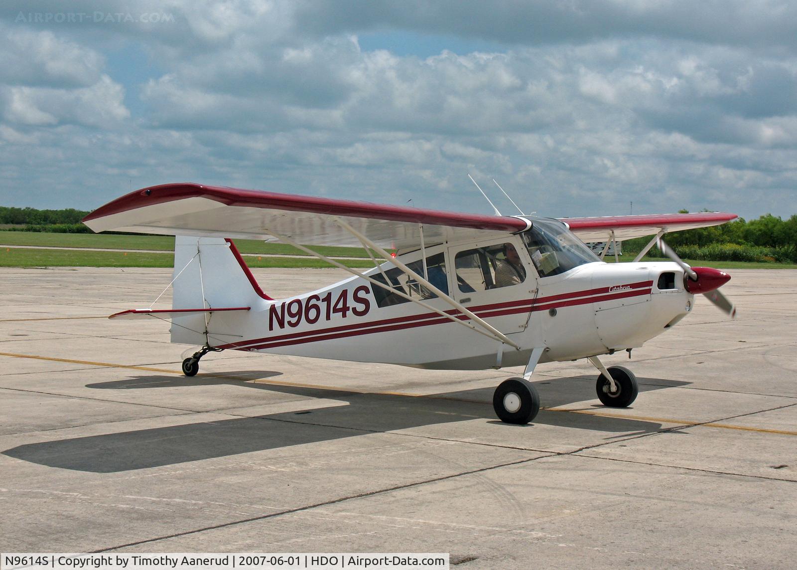 N9614S, 1966 Champion 7GCAA Citabria C/N 46, The EAA Texas Fly-In