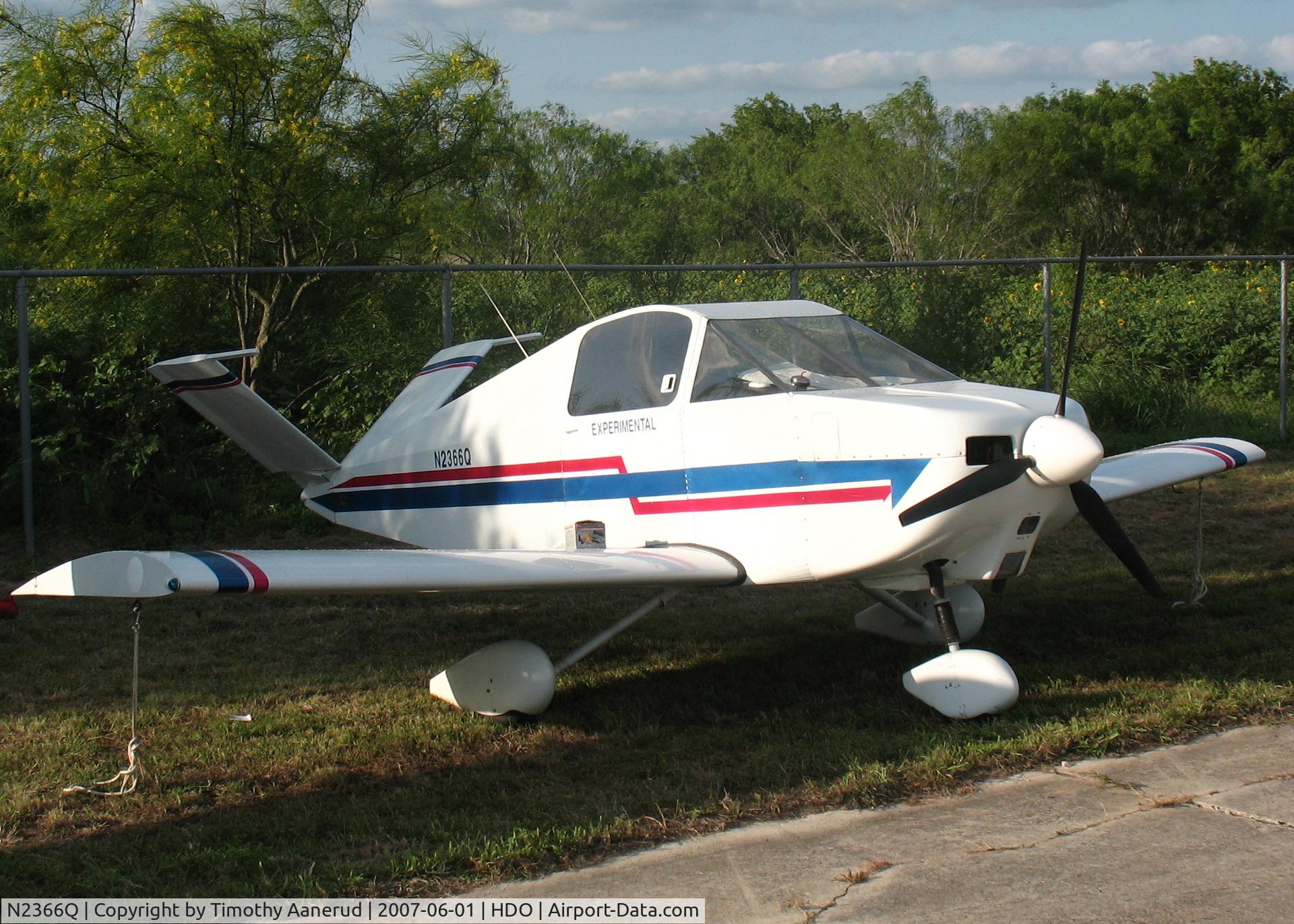 N2366Q, 1999 Davis DA-2A C/N 002, 1999 Davis DA-2A, c/n 002, The EAA Texas Fly-In, built for less than $15,000, Continential O-200