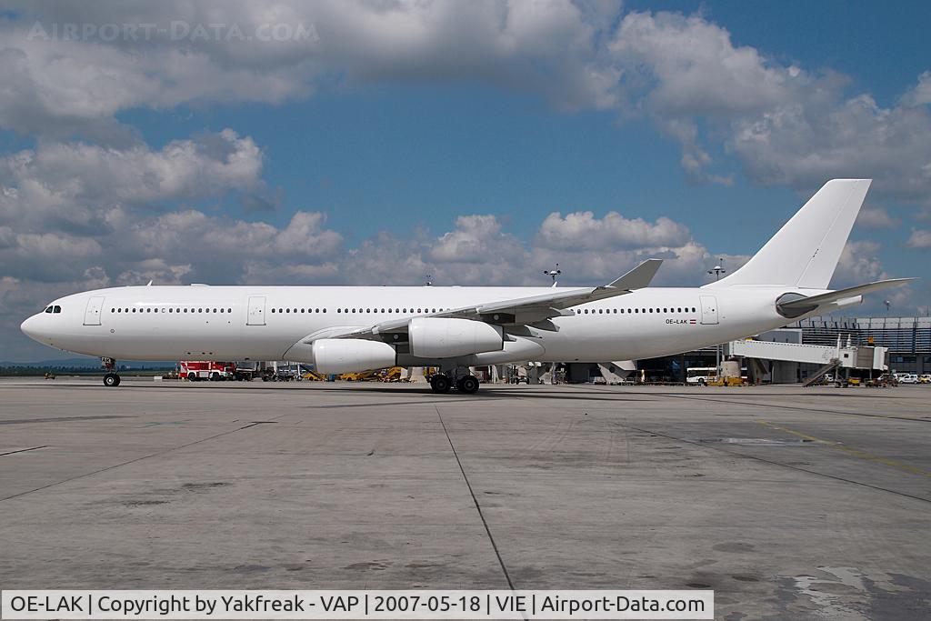 OE-LAK, 1997 Airbus A340-313 C/N 169, Austrian Airlines AIrbus 340-300