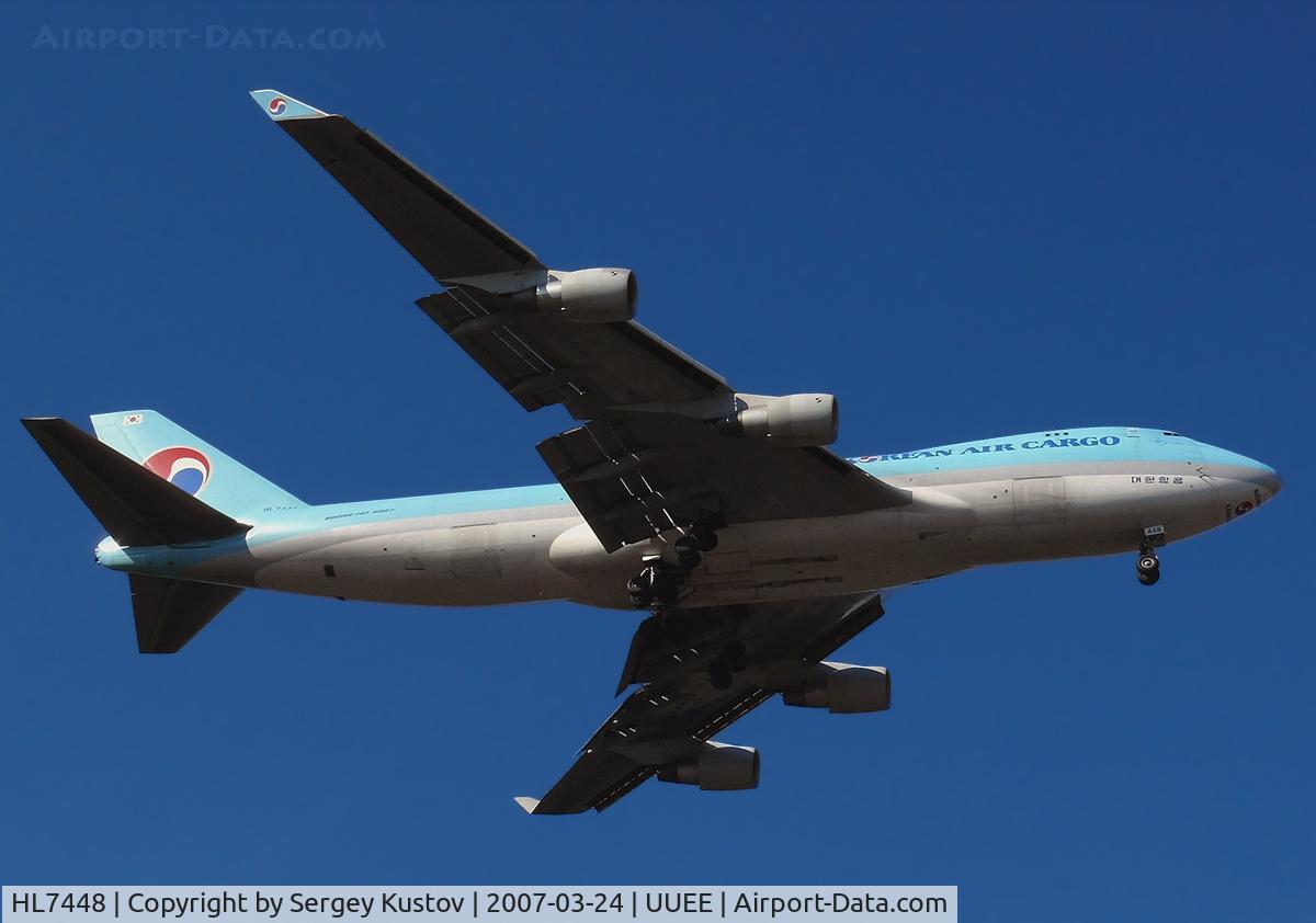 HL7448, 2000 Boeing 747-4B5F C/N 26416, On final to 07L