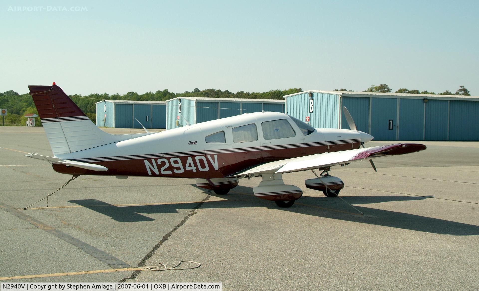 N2940V, 1979 Piper PA-28-236 Dakota C/N 28-7911255, Dakota on the ramp...