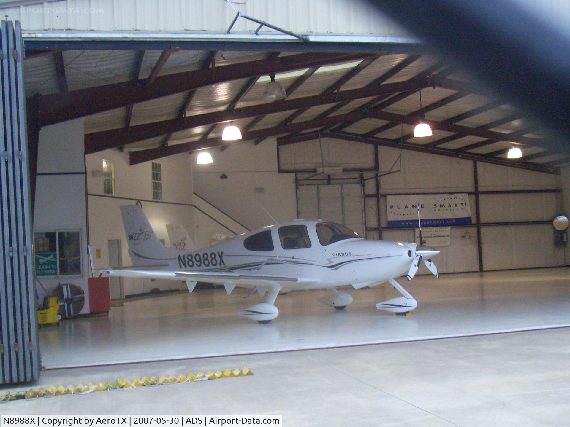 N8988X, 2006 Cirrus SR22 C/N 1757, Please visit www.911flightcrewmemorial.org (Thank You!)