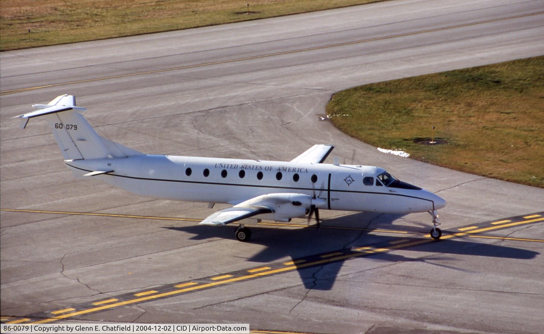 86-0079, 1986 Raytheon C-12J C/N UD-002, C-12J taxiing by the control tower