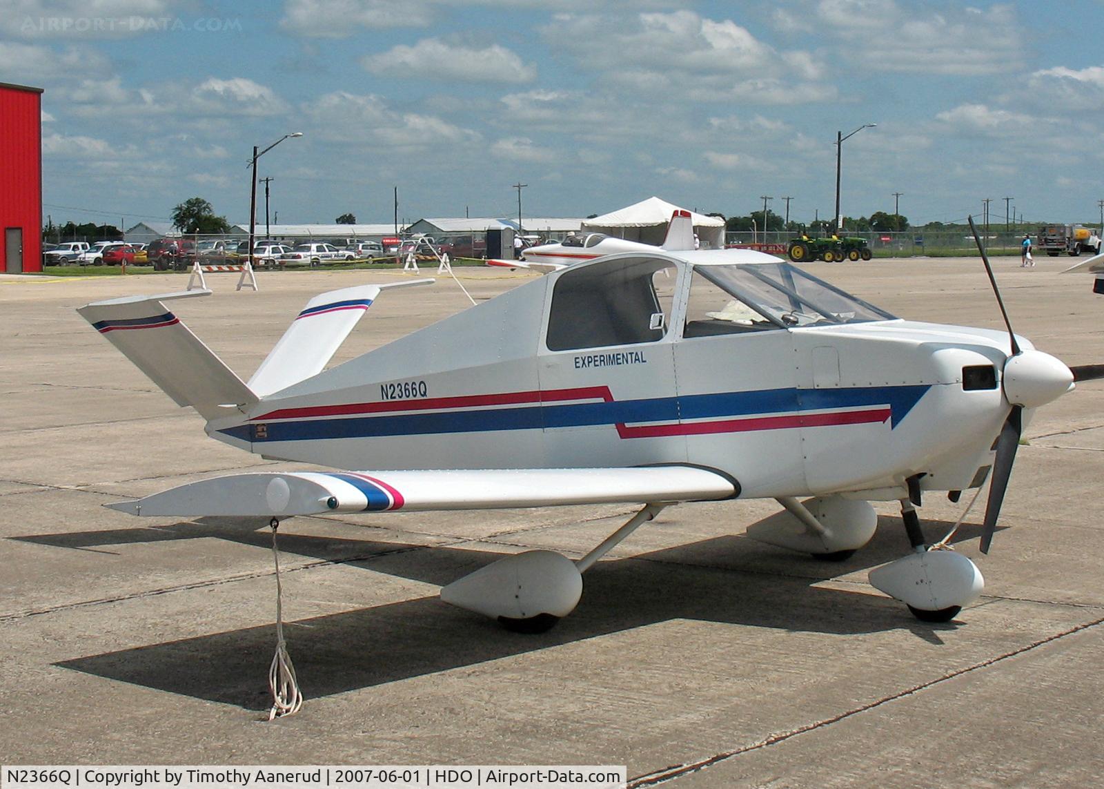 N2366Q, 1999 Davis DA-2A C/N 002, 1999 Davis DA-2A, c/n 002, The EAA Texas Fly-In