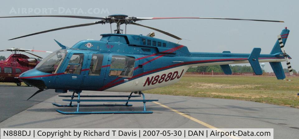 N888DJ, 2000 Bell 407 C/N 53408, 2000 Bell 407 in Danville Va. Belongs to race drive Dale Jarrett .