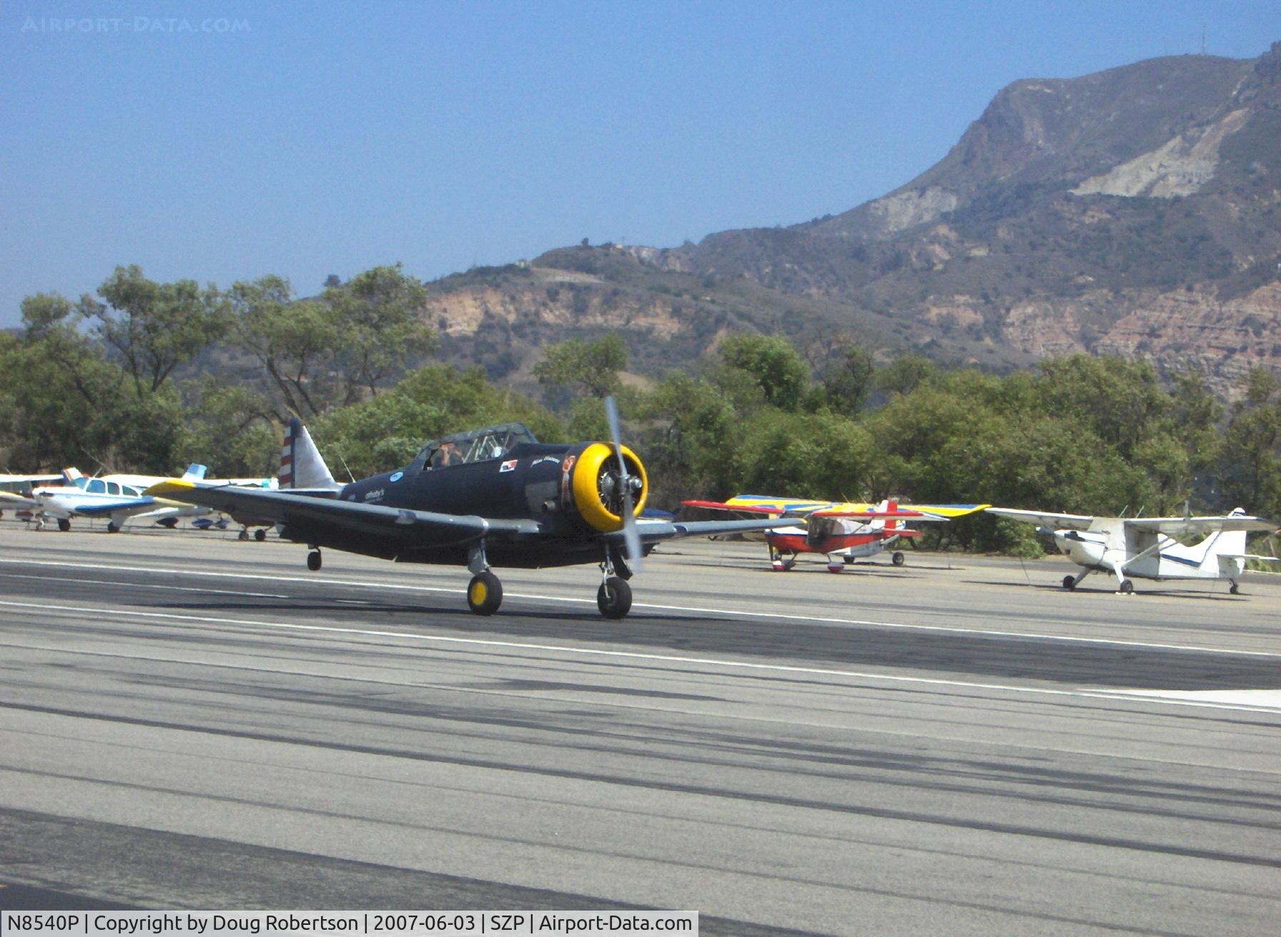 N8540P, 1942 North American AT-6D Texan C/N 42-81646-1, 1942 North American AT-6D TEXAN 'Miss Universe' of Jason Air Racing, P&W R-1340 600 Hp, landing Rwy 22