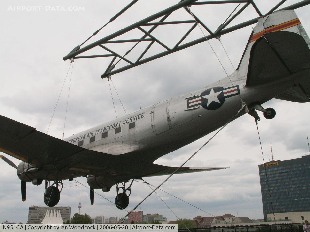 N951CA, 1945 Douglas C-47B-45-DK C/N 16954/34214, Douglas DC-3-C-47B/Preserved/Deutches Technikmuseum-Berlin