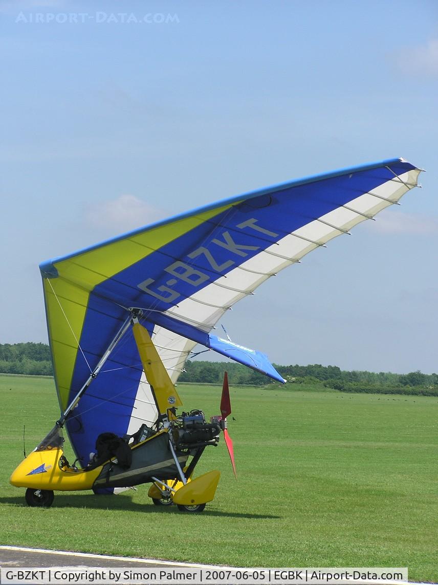 G-BZKT, 2000 Pegasus Quantum 15 C/N 7711, Pegasus Quantum 15