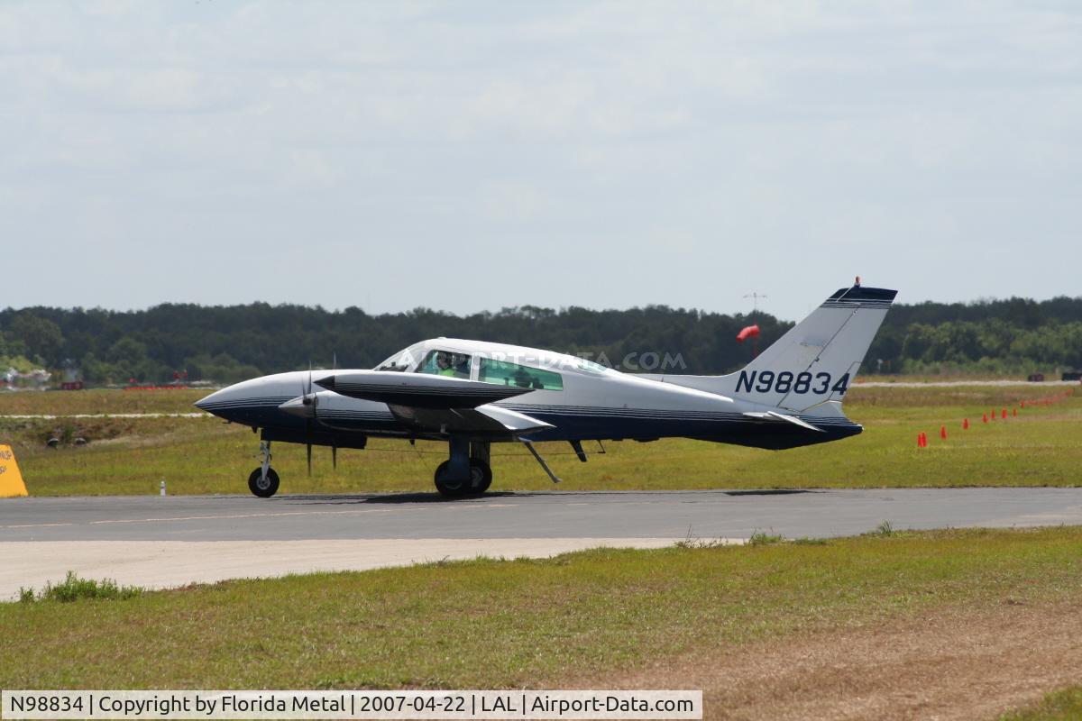 N98834, 1976 Cessna 310R C/N 310R0603, C310R