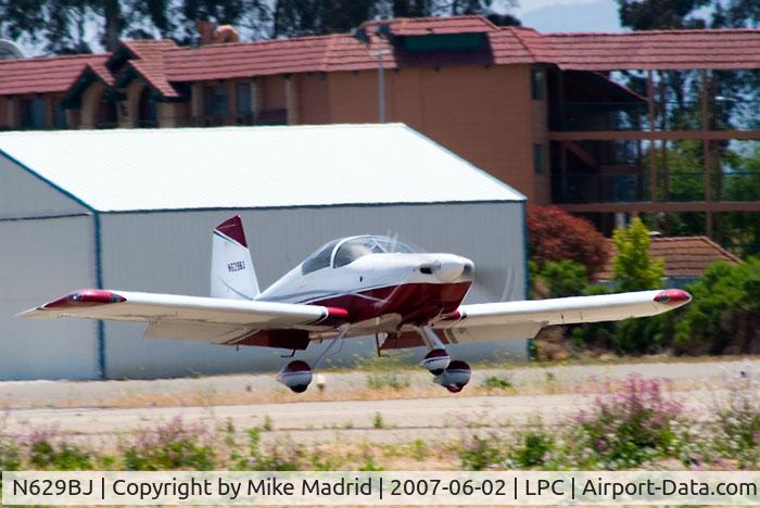 N629BJ, 2006 Vans RV-9A C/N 91051, Touching down